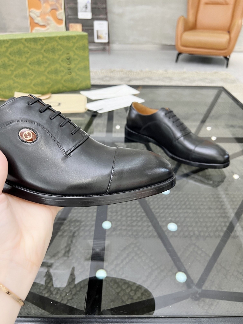 Gucci Leather Shoes